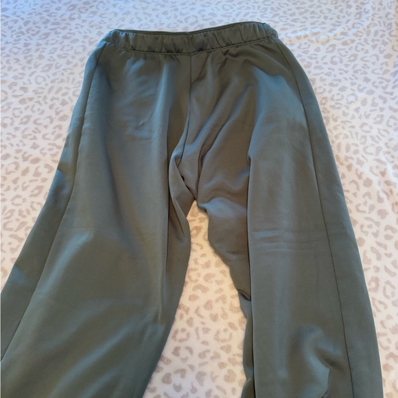 Nike Olive Green Sweatpants - Picture 3 of 5